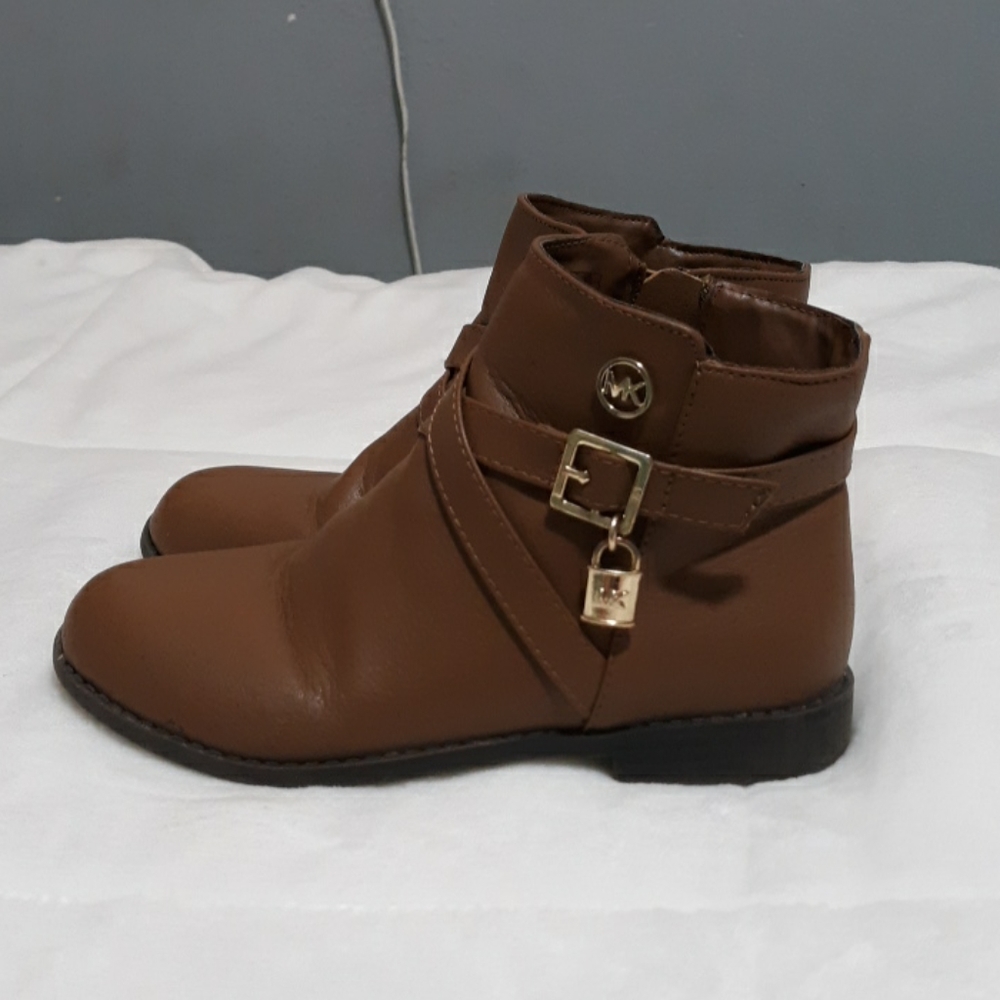 MK Boots